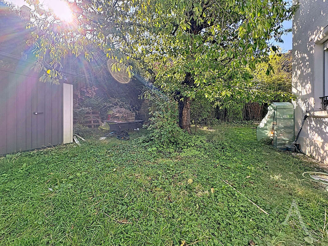 Maison à MANTES-LA-VILLE