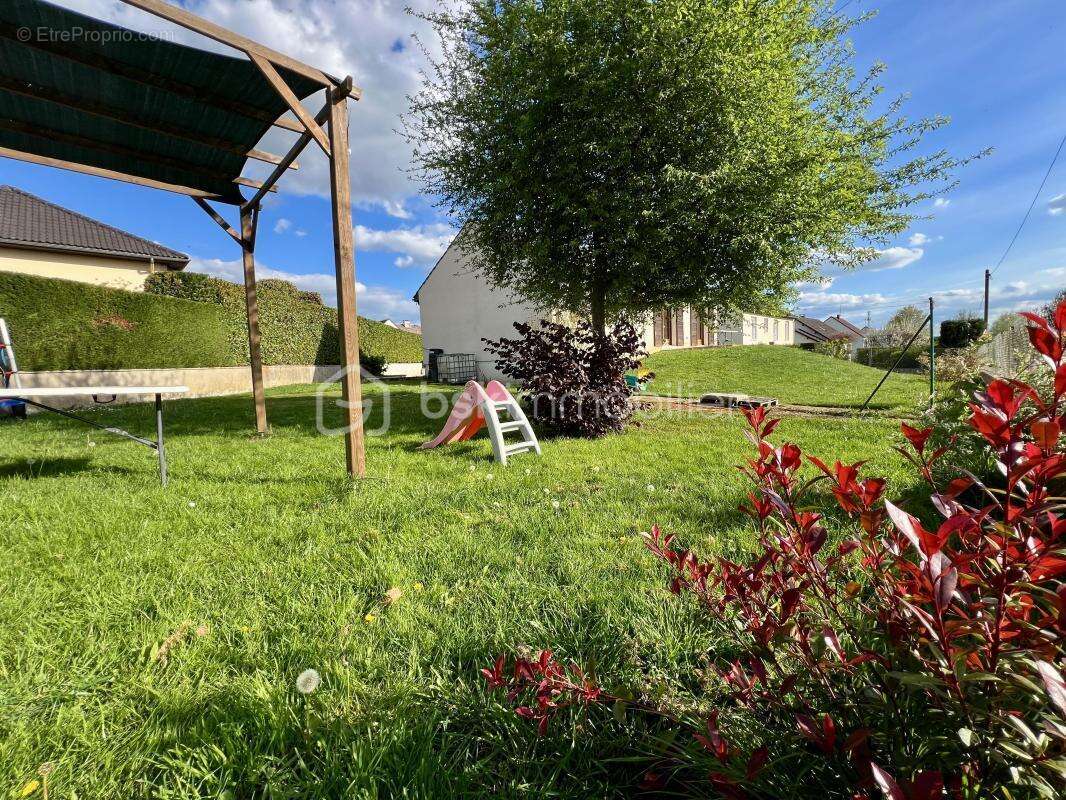 Maison à SAINT-GEORGES-SUR-BAULCHE