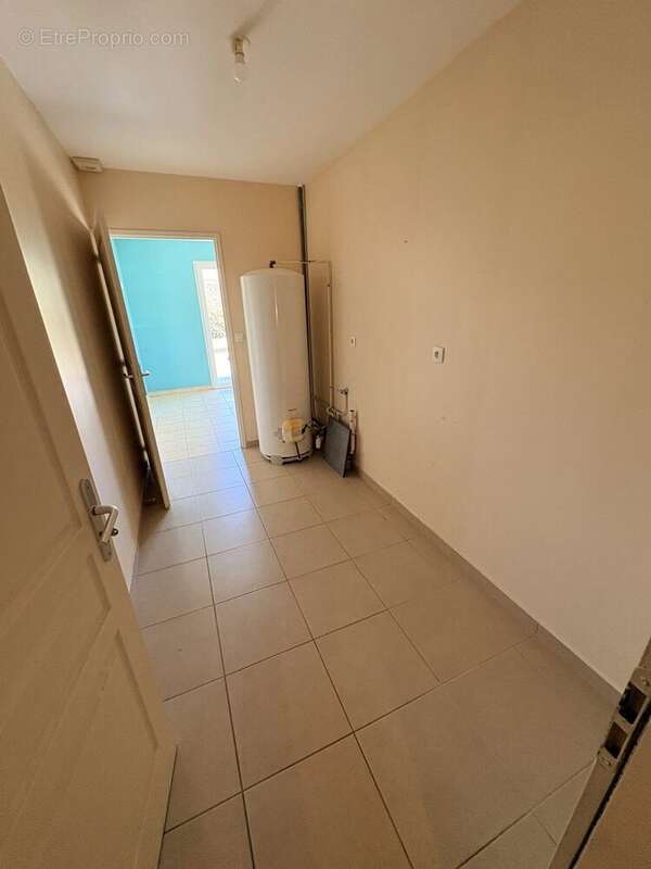 Maison 90 m² à Saint-Donat-Sur-L'herbasse  - photo 8