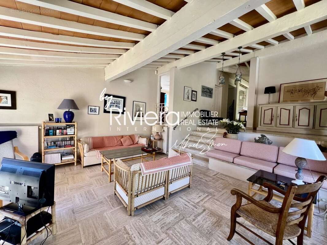 Maison à CAVALAIRE-SUR-MER