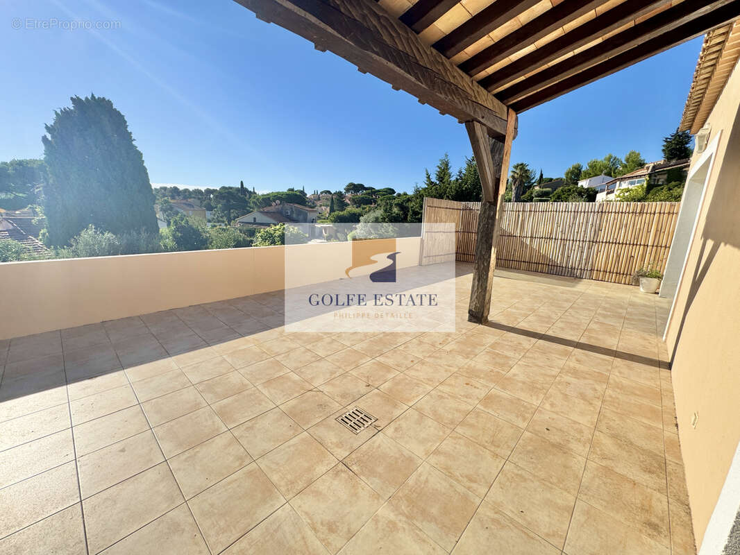 Appartement à CAVALAIRE-SUR-MER