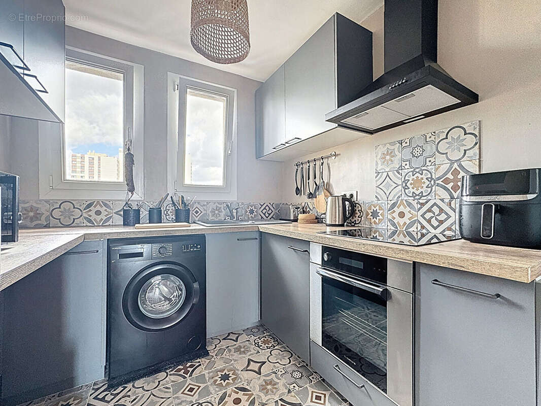 Appartement à MARSEILLE-14E