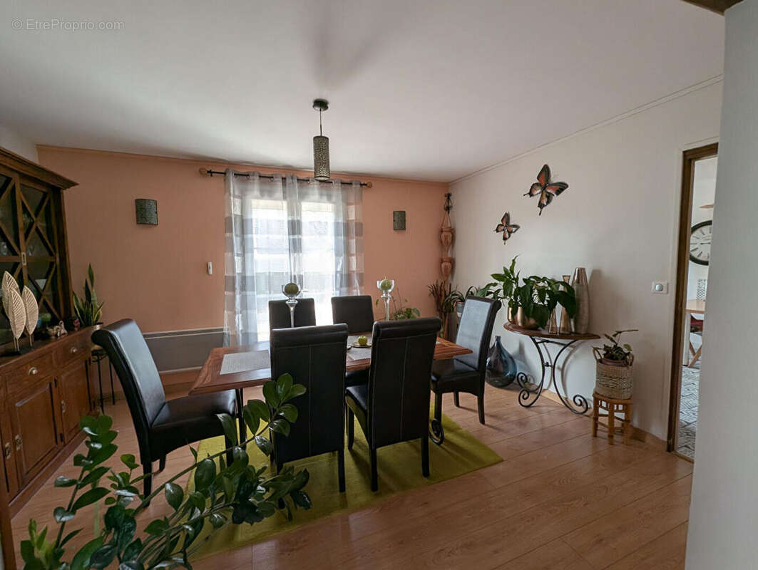 Maison 172 m² à Amboise  - photo 4