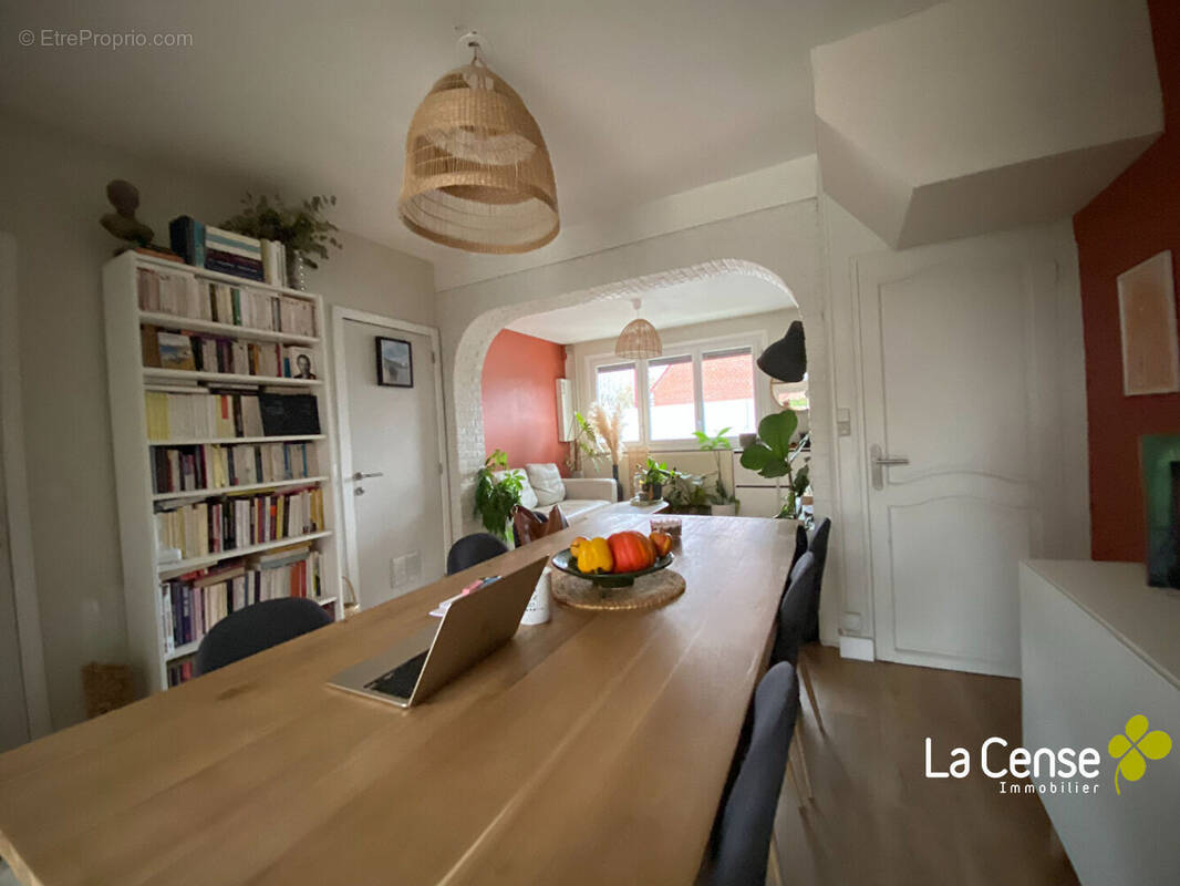 Maison à SAINGHIN-EN-MELANTOIS