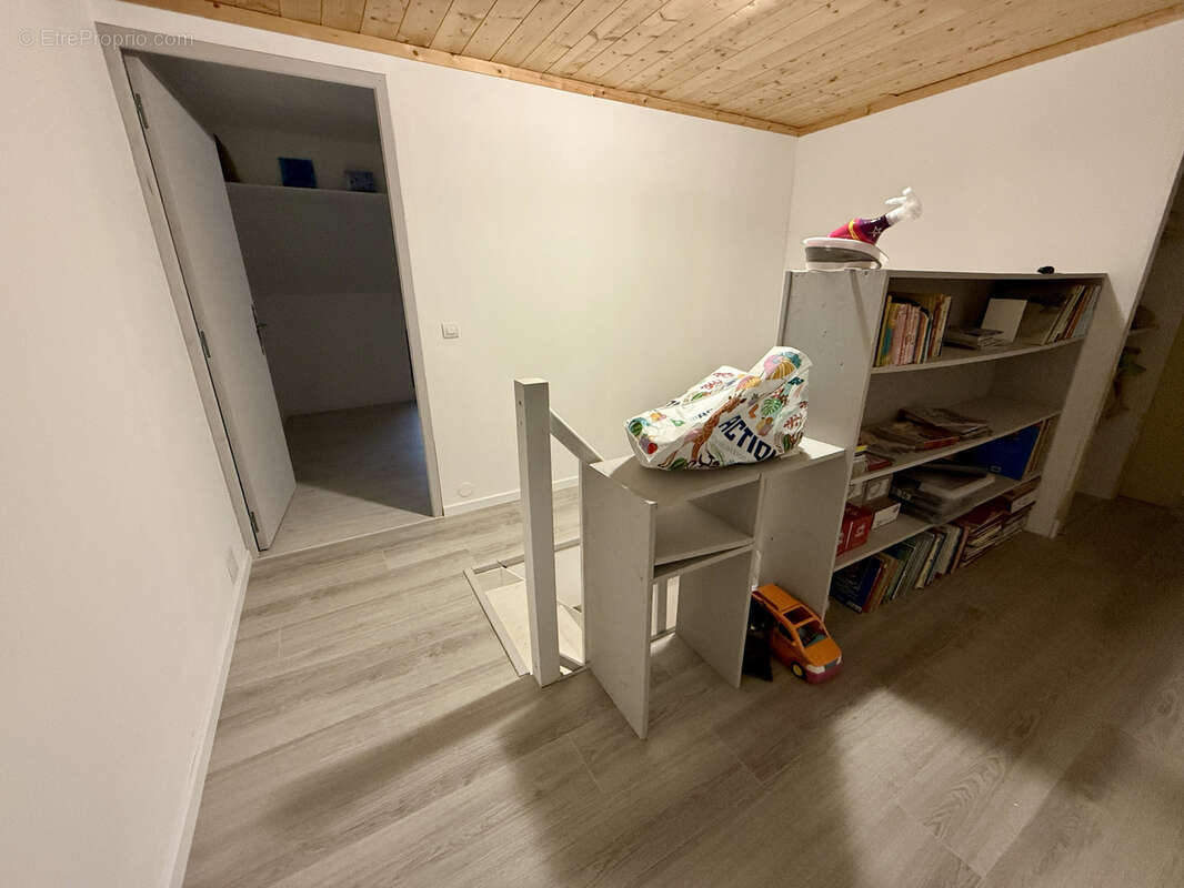 Maison à COURSON-LES-CARRIERES