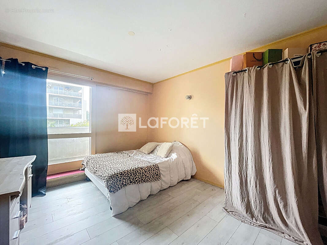 Appartement à RILLIEUX-LA-PAPE