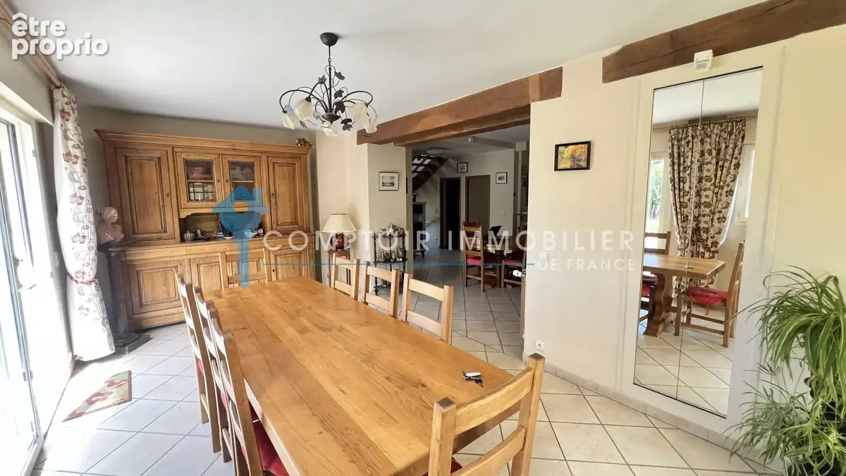 Propriété avec maison 260m2 et dépendance aménageable - photo 14