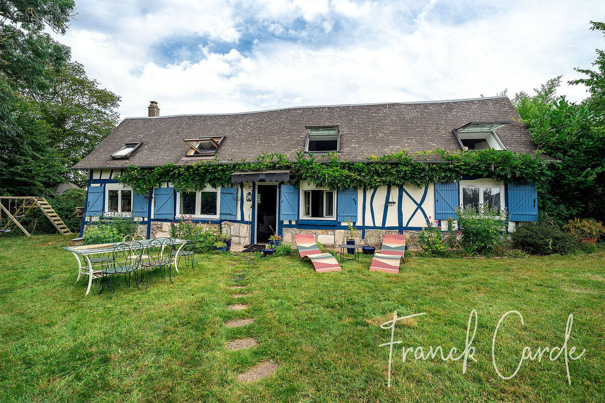 Maison 132 m² à Val-De-Saane  - photo 2