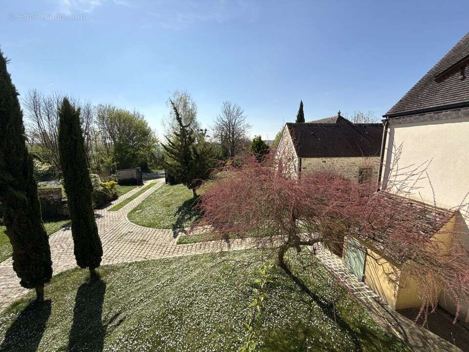 Maison à LONGUEVILLE