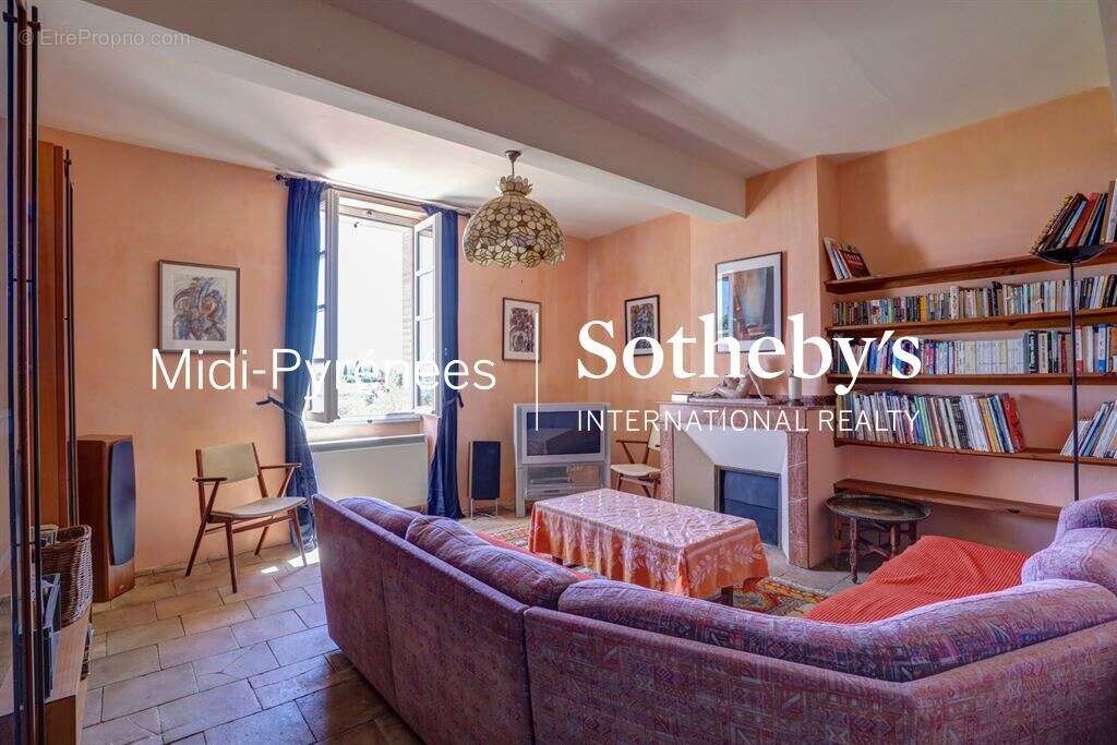 Maison à SALVAGNAC