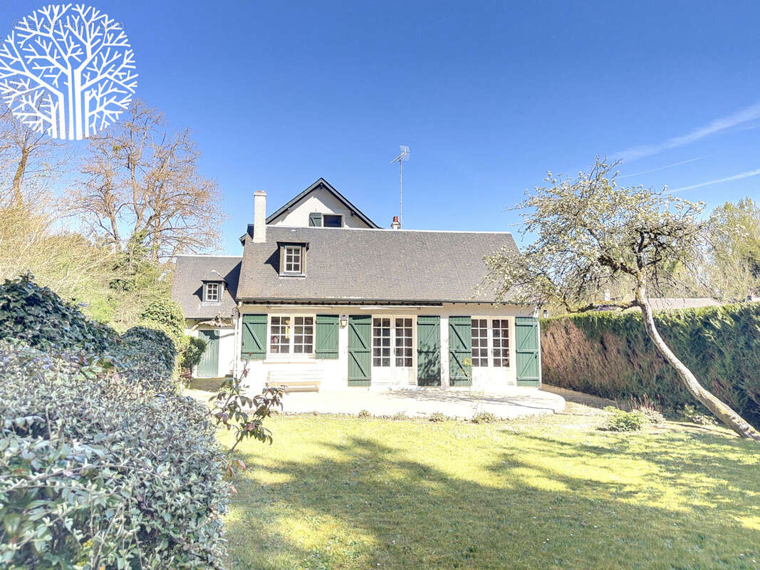 Maison à NOISY-SUR-ECOLE