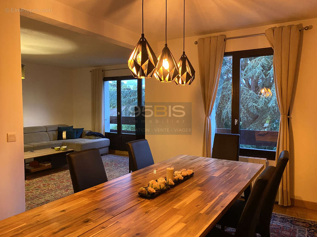 Appartement à LYON-9E