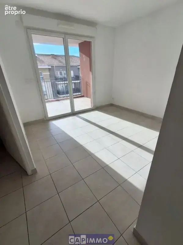 Appartement t2, toulon eco quartier - photo 2