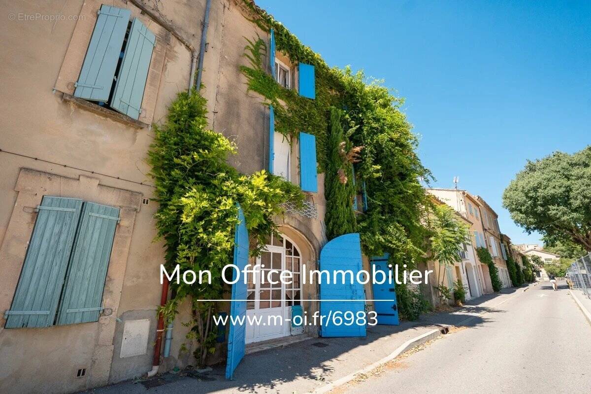 Maison à PERTUIS