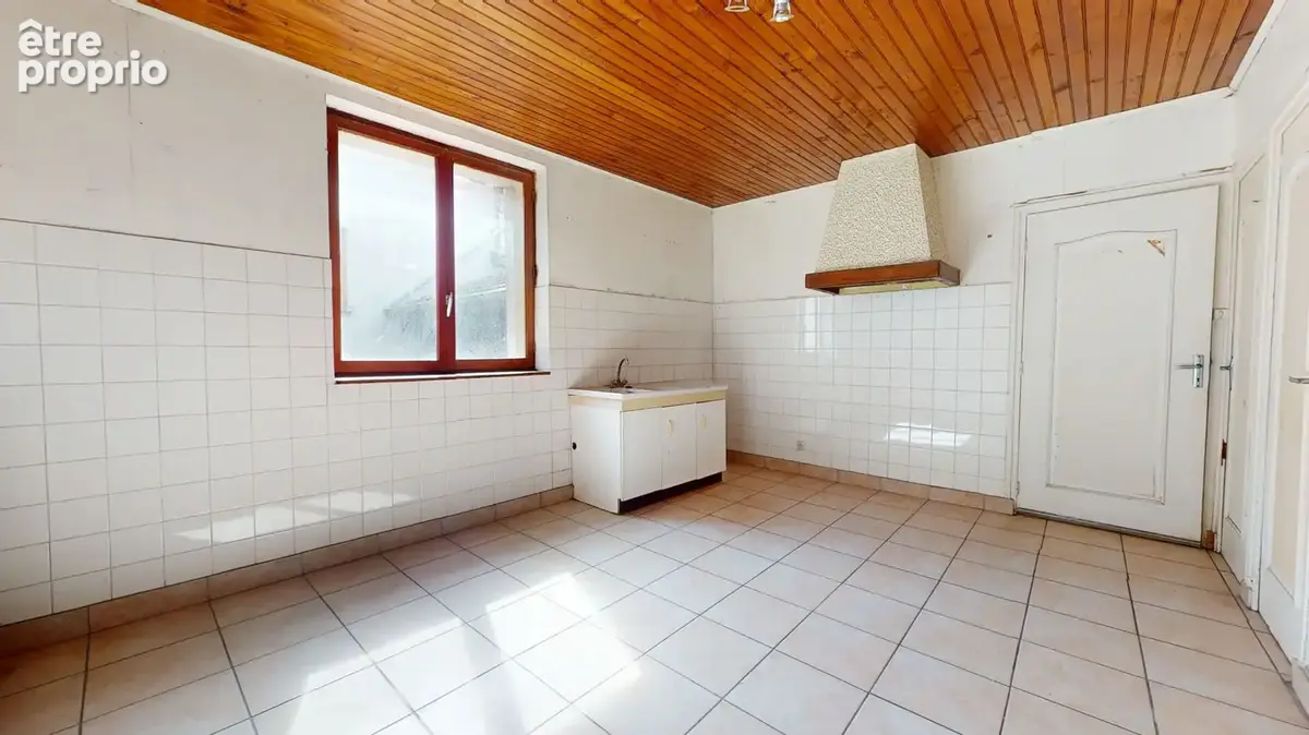 Maison Lucenay 7 pièces150 m² - photo 5