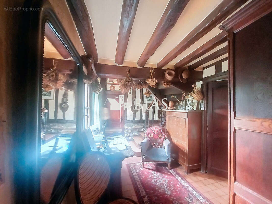 Maison à CORNEVILLE-SUR-RISLE