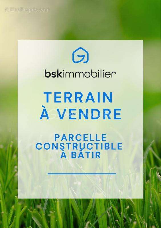 Terrain constructible -  viabilisé de 1095 m² - photo 2