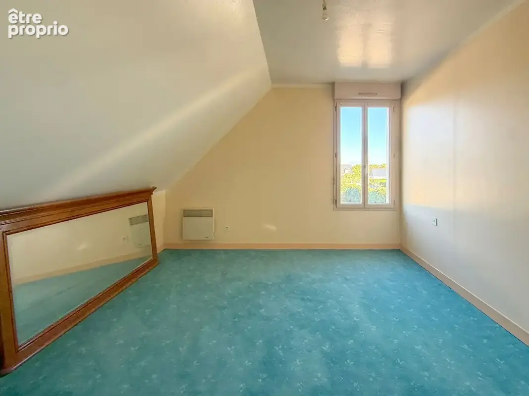 Maison trois chambres avec jardin clos à Villevêque - photo 5