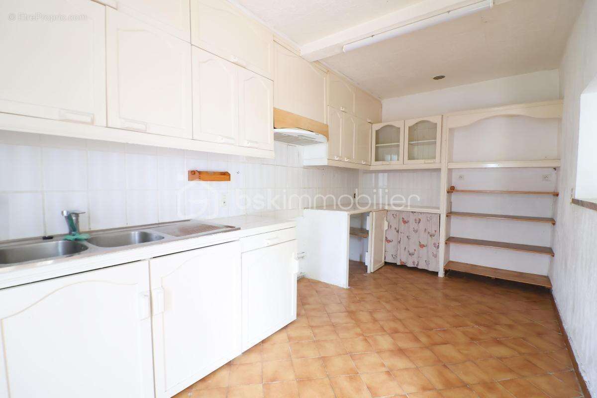 Maison de 77 m² avec combles aménageables sur parcelle de 1000 m² - photo 5