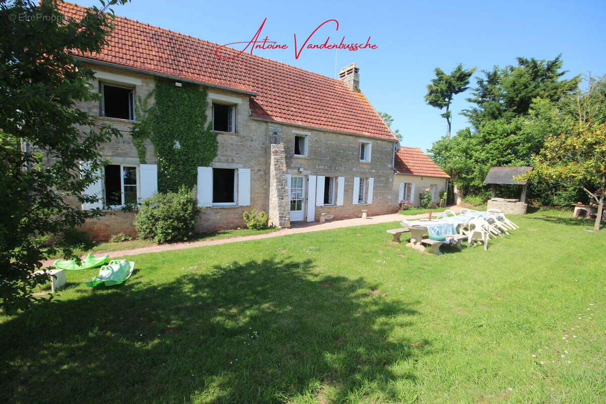 Maison à ISIGNY-SUR-MER