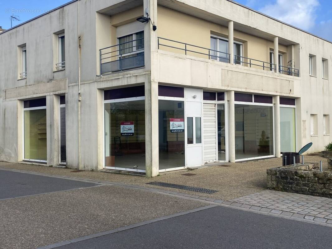 Commerce à PLOUARZEL