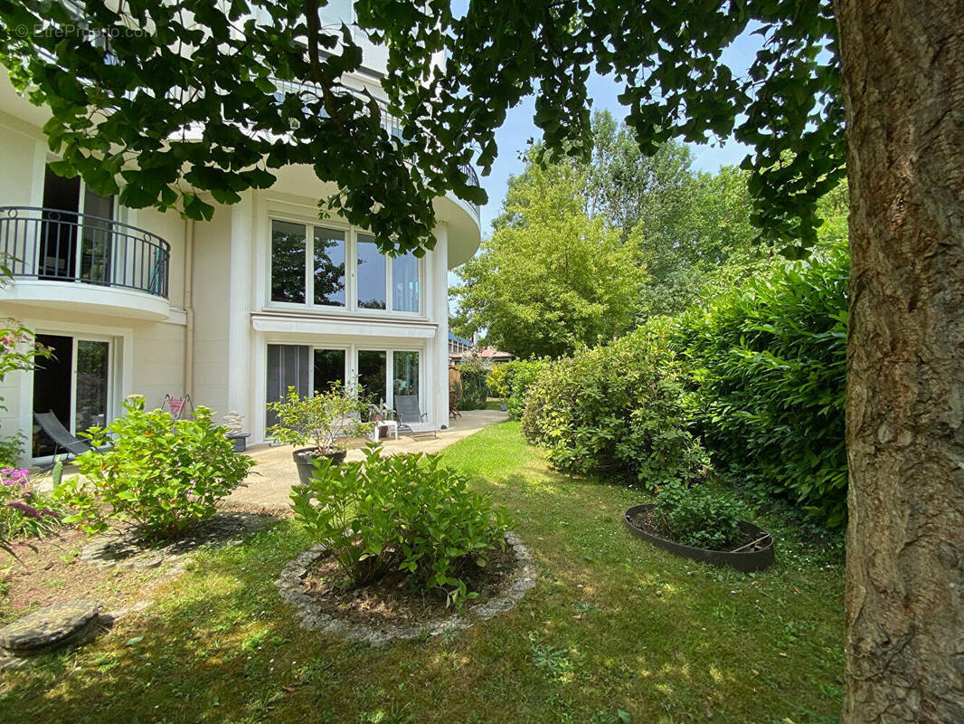 Appartement à CHATENAY-MALABRY