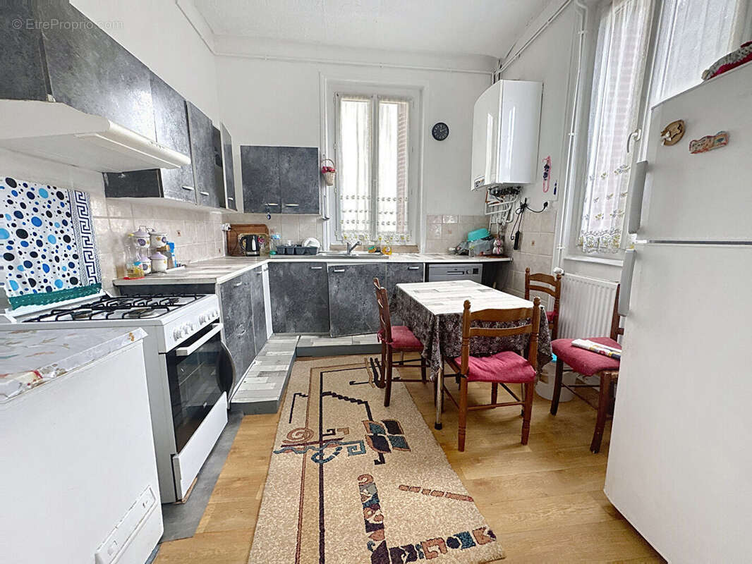 Maison à BOURGOIN-JALLIEU