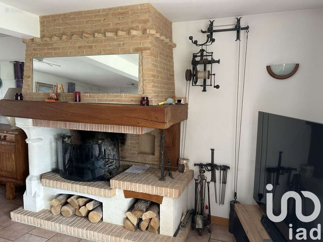 Photo 3 - Maison à SAINT-ESCOBILLE