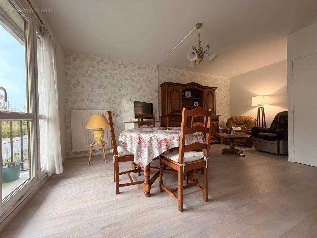 Appartement à COMPIEGNE