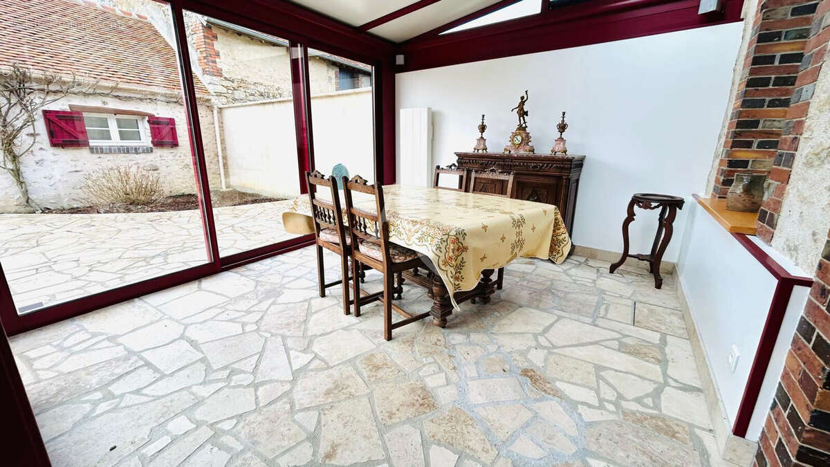 Maison à CHEVANNES