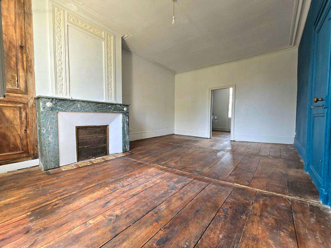 Maison, annexes puits parc ruisseau - photo 12