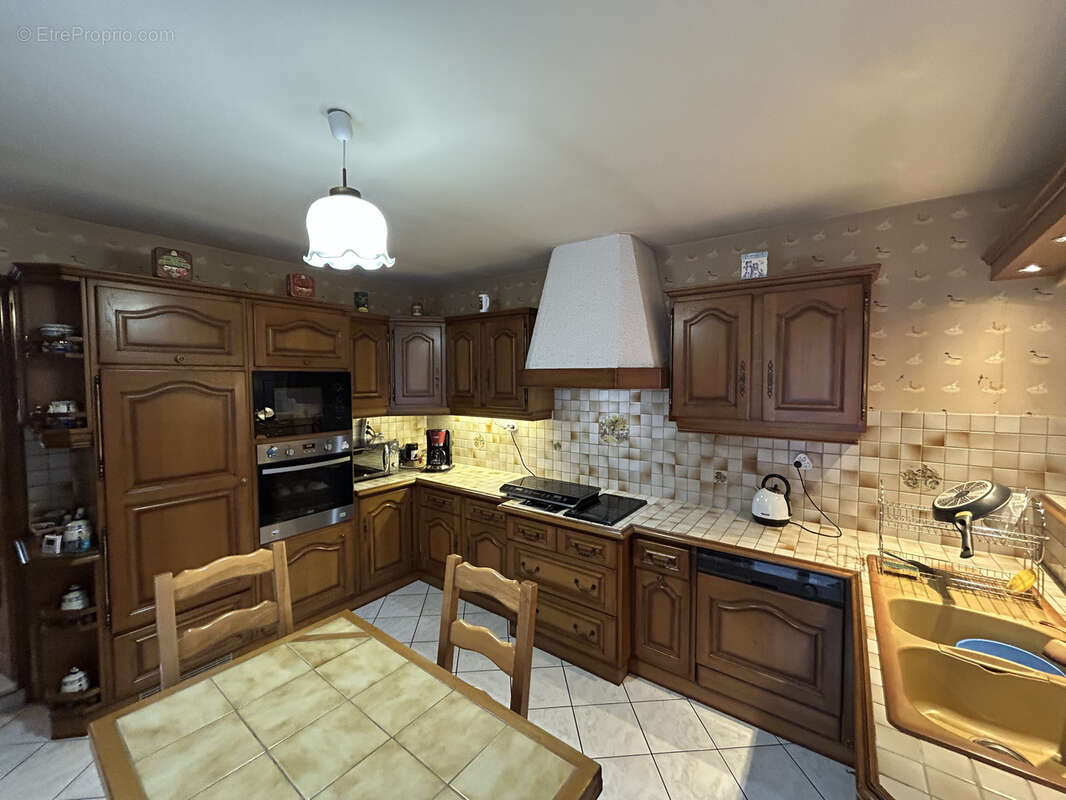 Maison à SAINT-LOUP-SUR-SEMOUSE