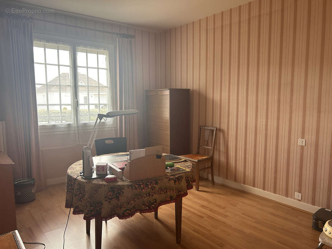 Maison 6 pièces avec jardin clos à Saint-Marcel - photo 8