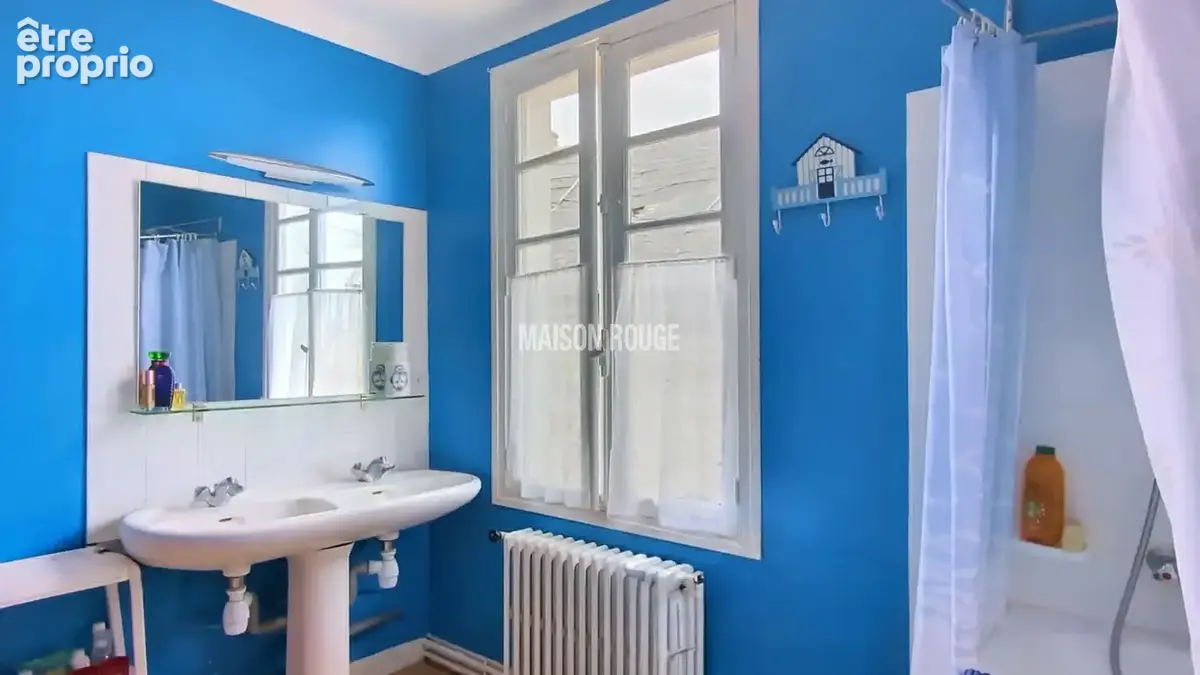 Maison familiale à vendre à Ploëzal , 4 chambres, grenier aménageable et terrain de 1 550 m² - photo 11