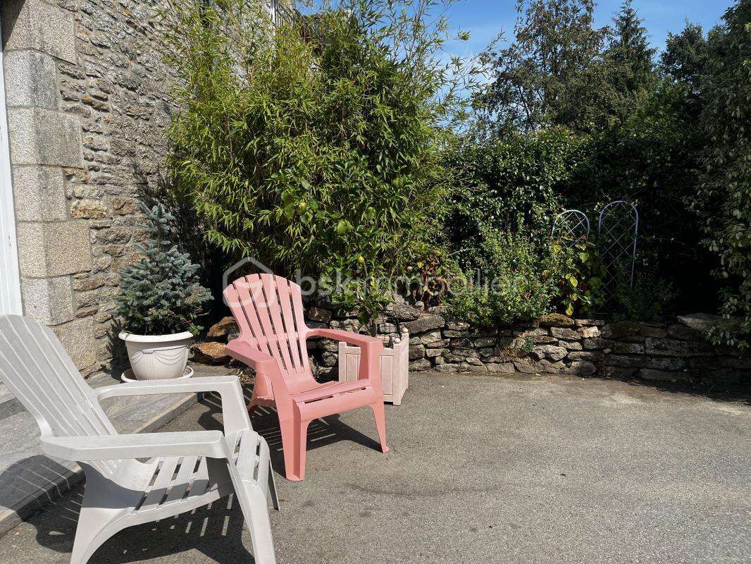 Maison en pierre de caractère avec grand terrain, dépendances et jardin nourricier - photo 21