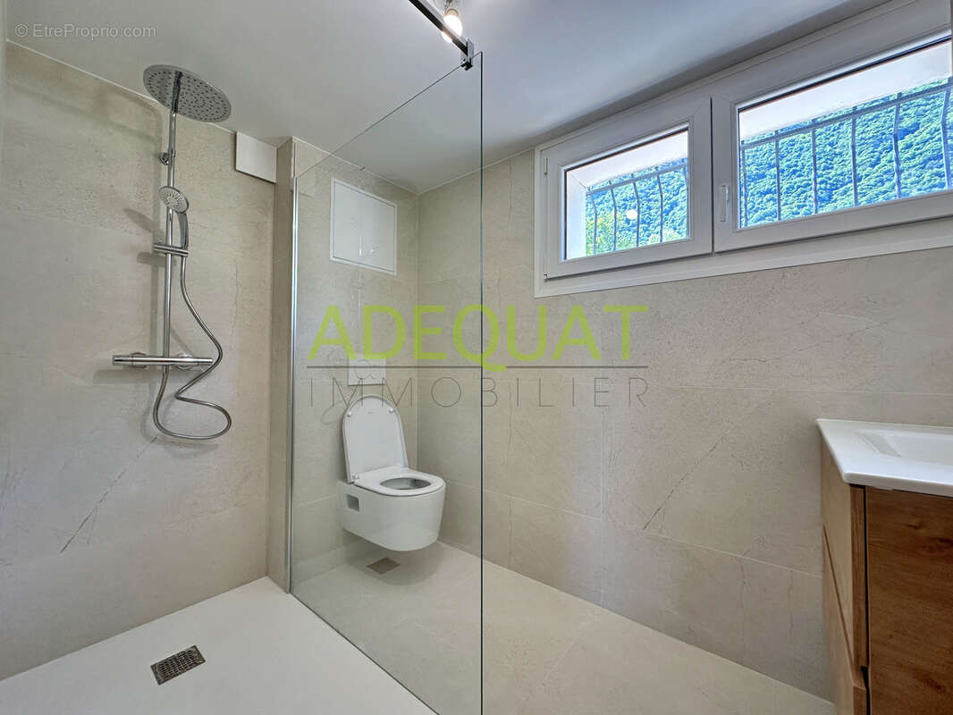 Appartement à AIX-LES-BAINS