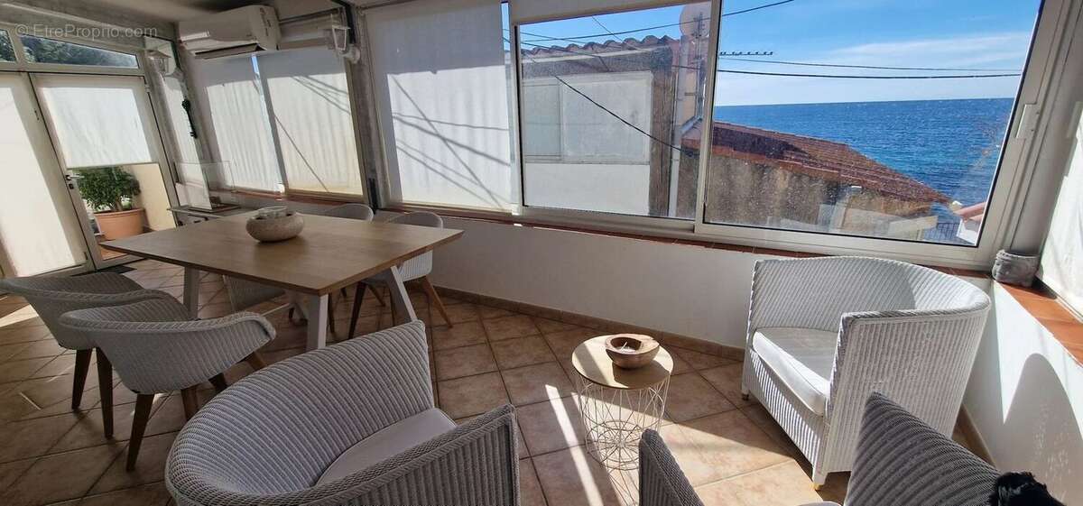 Appartement à LE PRADET
