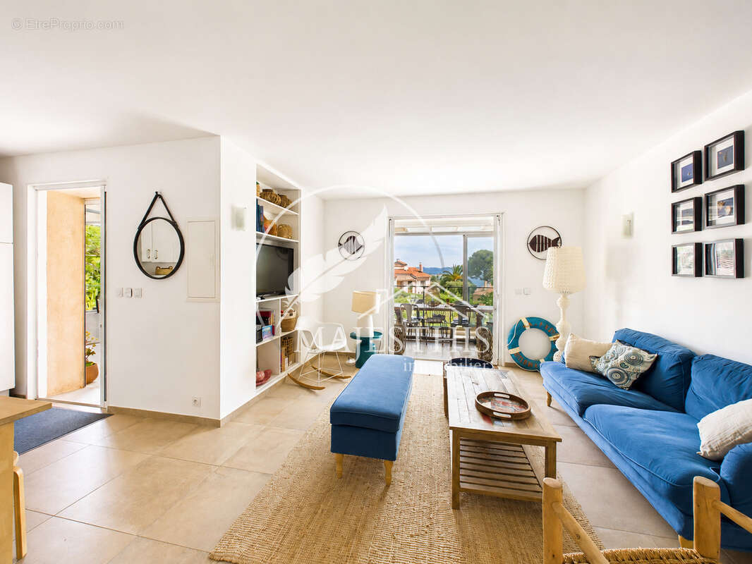 Maison à HYERES