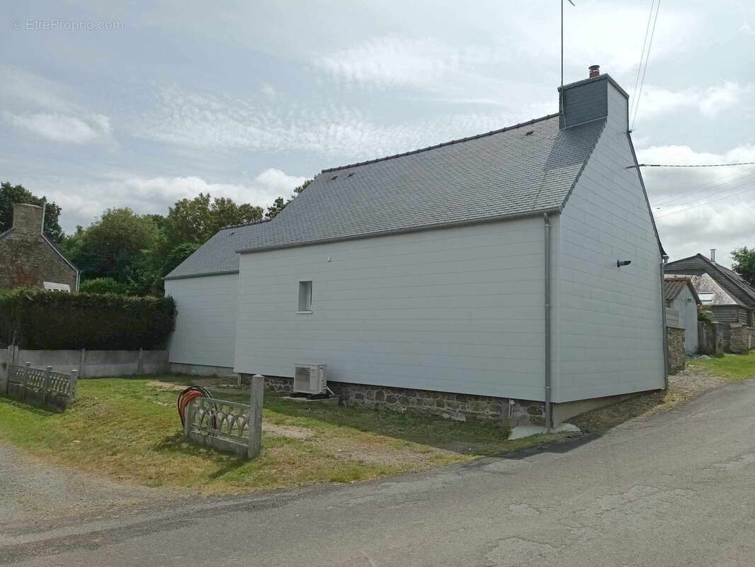 Maison à SAINT-ADRIEN