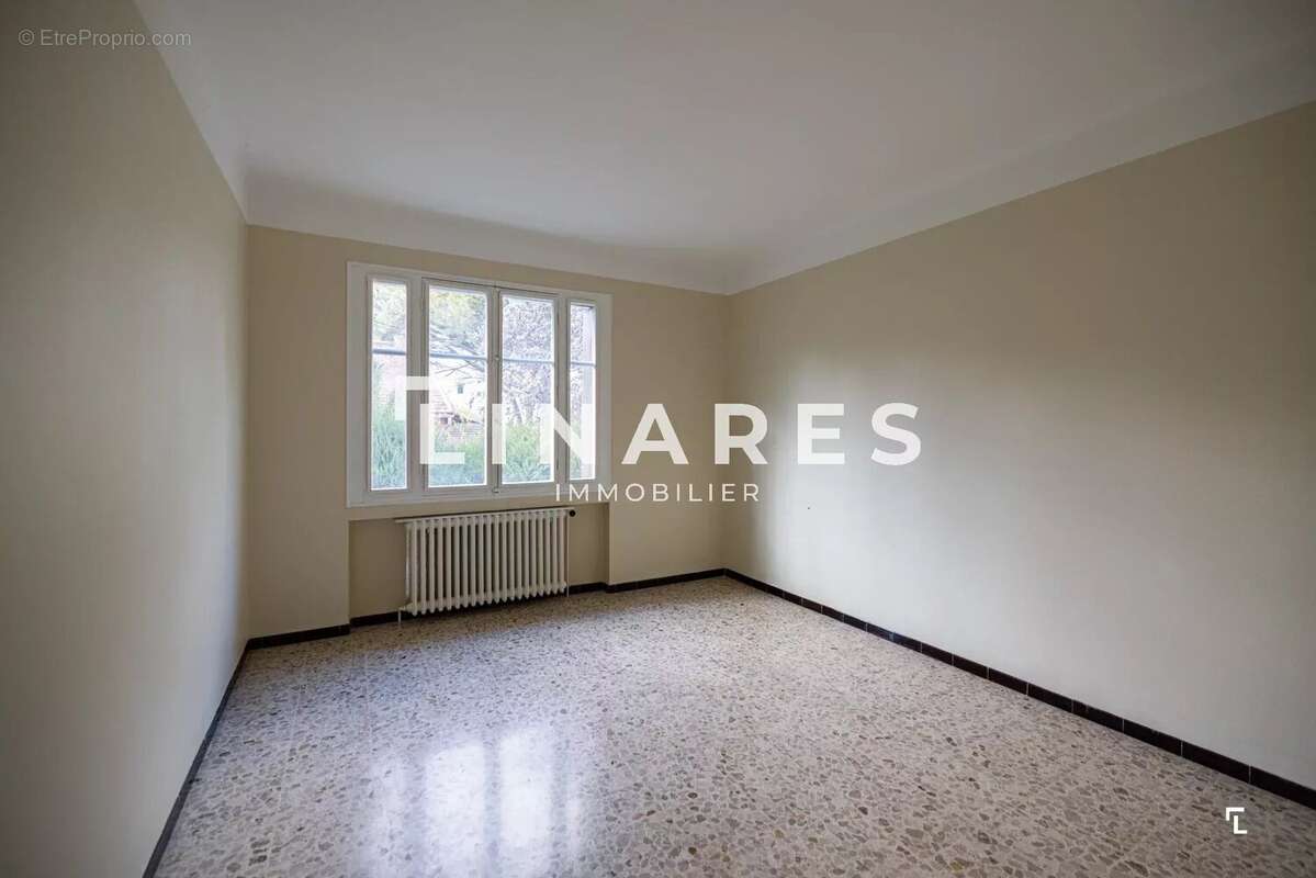 Maison à LA PENNE-SUR-HUVEAUNE