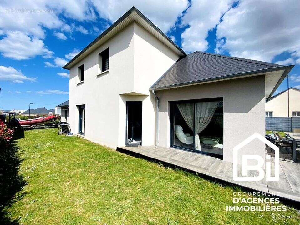 Maison à BIEVILLE-BEUVILLE