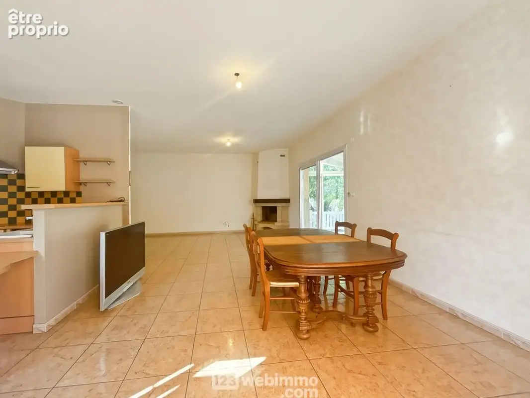Maison 5 pièces 155 m² à vendre à Gignac (34150) - photo 4