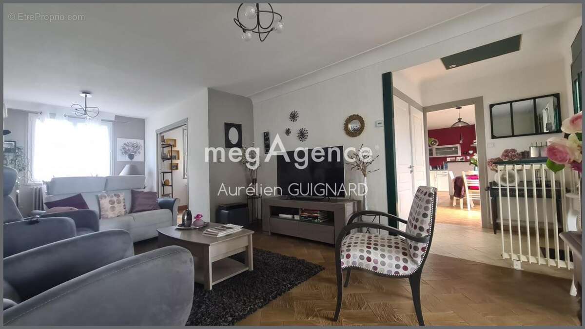 4 chambres, jardin arboré. Beaux volumes à vivre - photo 5