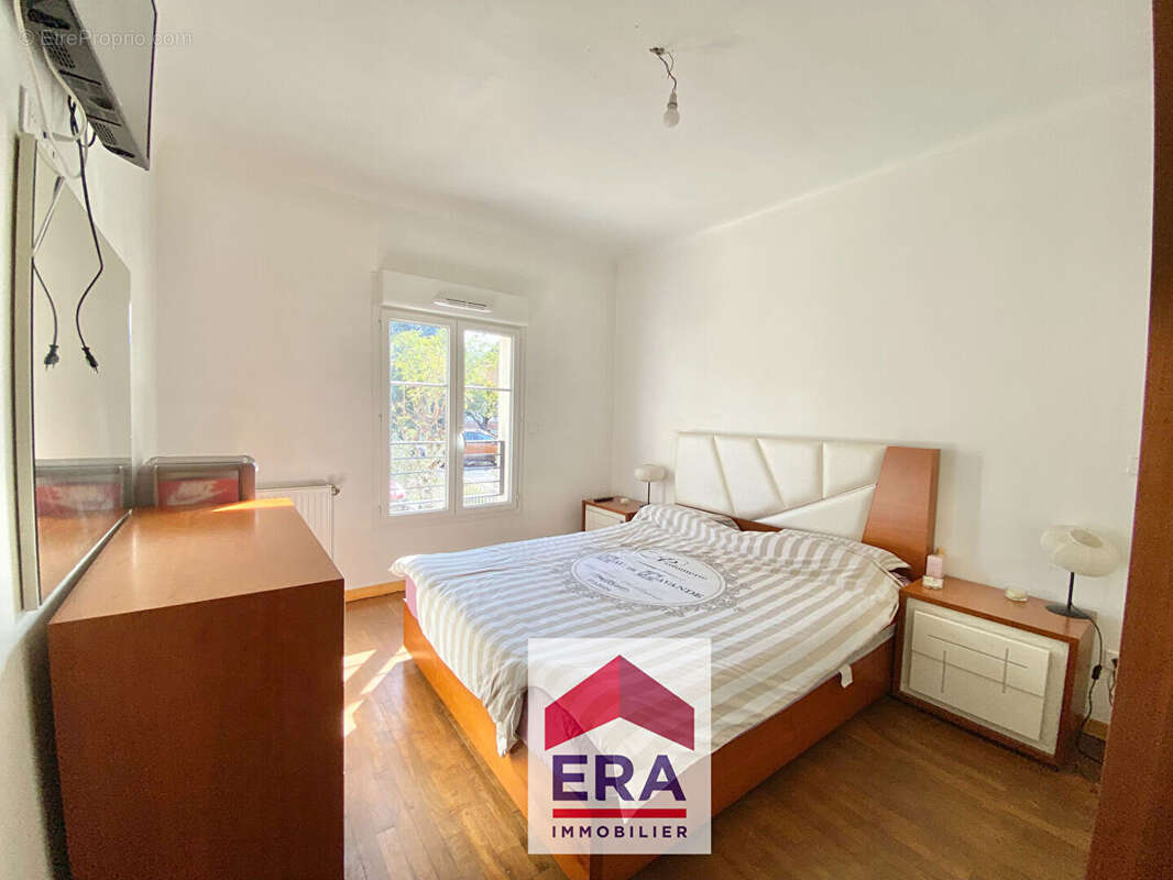 Maison à SARTROUVILLE