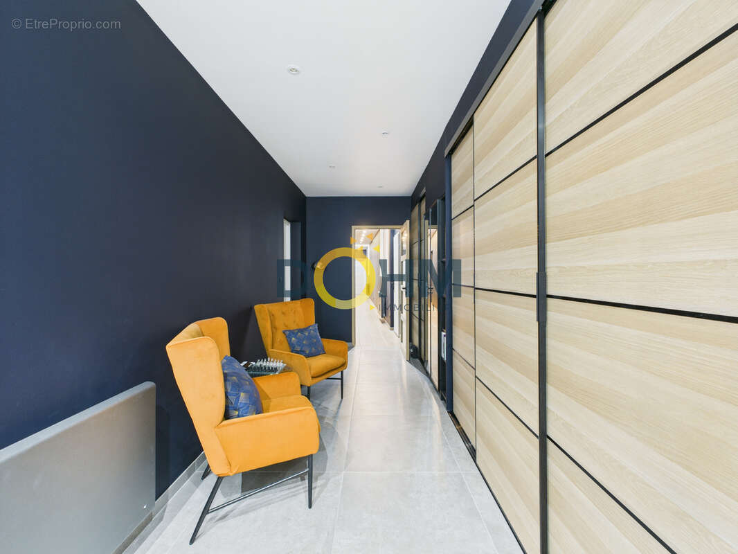 Appartement à LE CHAMBON-FEUGEROLLES