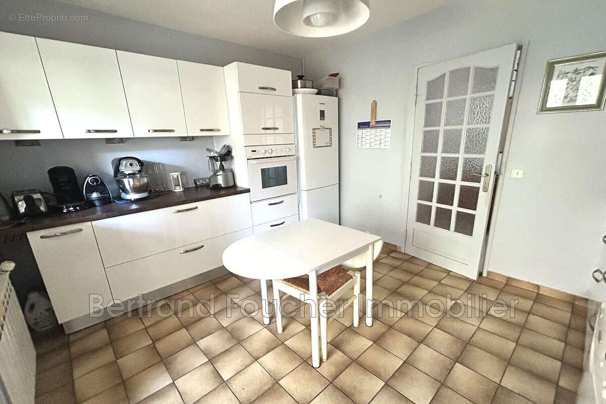 Appartement 81 m² à Cavalaire-Sur-Mer  - photo 5