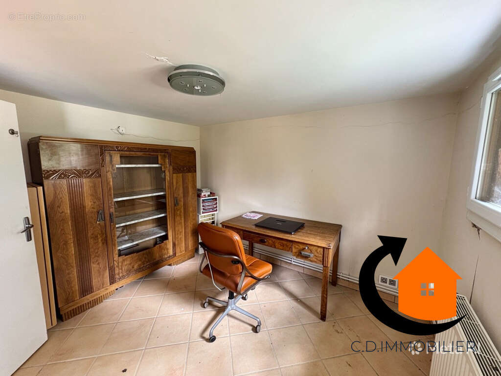 Maison 96 m² à Landelles  - photo 25