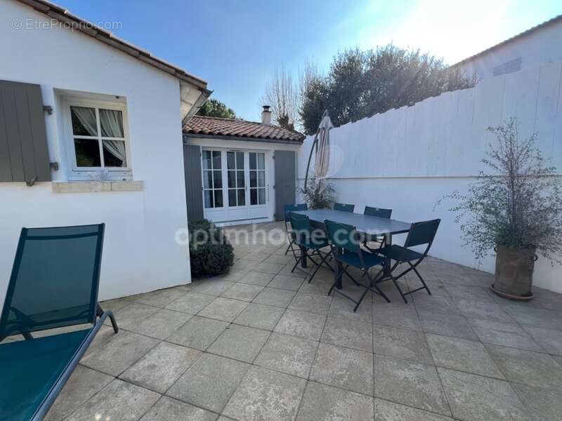 Maison à LE BOIS-PLAGE-EN-RE