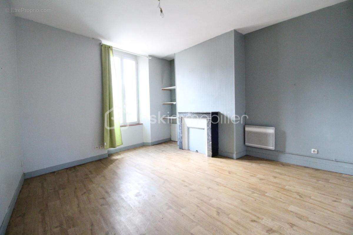 Appartement à JOIGNY