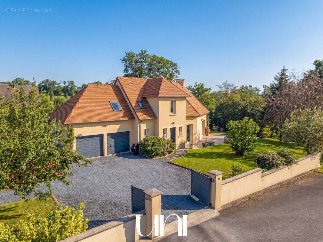 Maison à MONCEAUX-EN-BESSIN